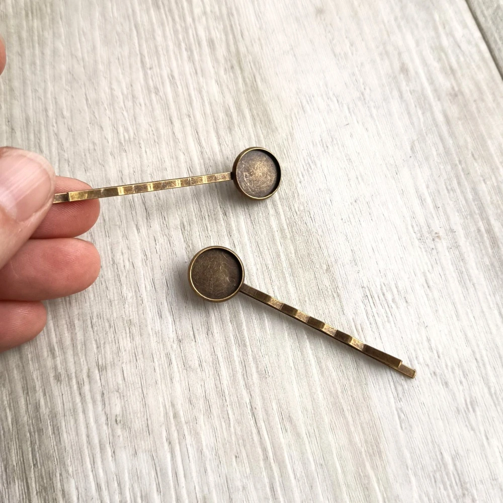 Pineta ozdobná starobronz